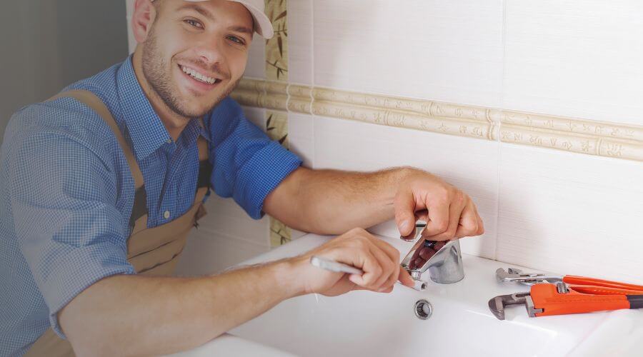 Professional clogged drains services in Crown Point, IN